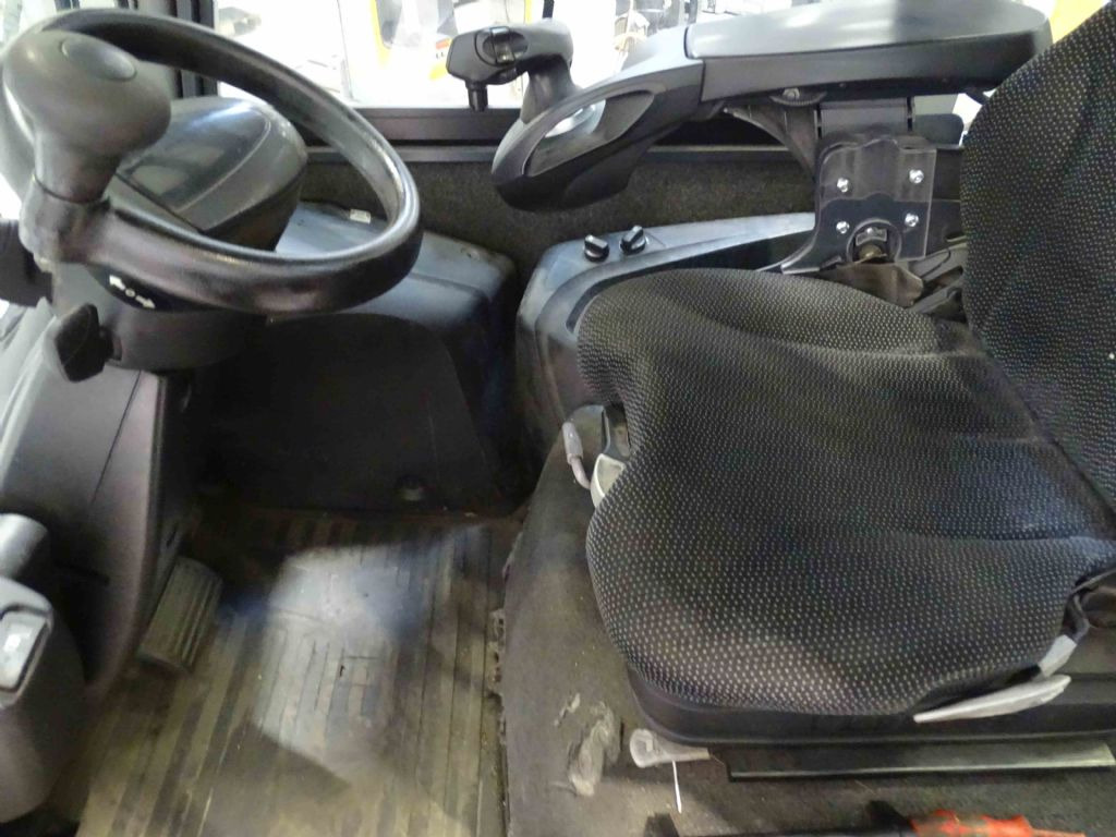 Carretilla elevadora diésel Still RX70-50: foto 7