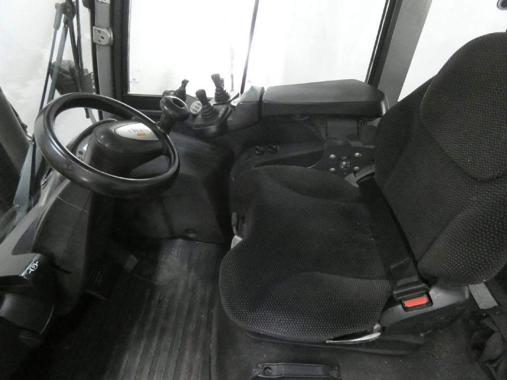 Still RX70-80/900 - Carretilla elevadora diésel: foto 3 Still RX70-80/900 - Carretilla elevadora diésel: foto 3