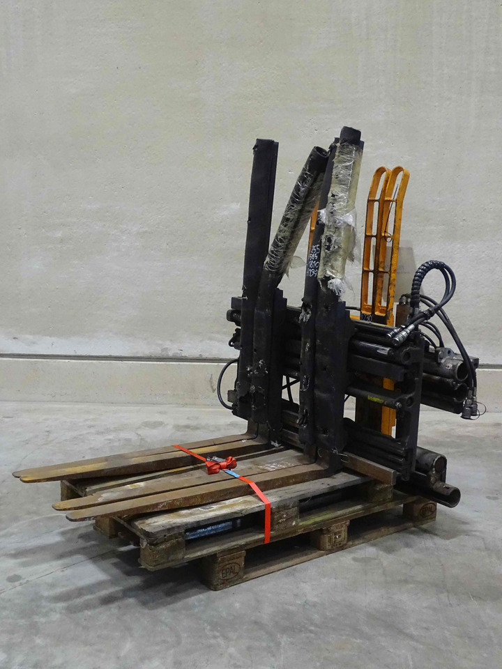 Weitere 2XANBAUGERÄTE - Horquillas para Equipo de manutención: foto 1 Weitere 2XANBAUGERÄTE - Horquillas para Equipo de manutención: foto 1