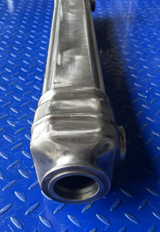 Mercedes Actros Arocs OM473 EGR Cooler A4731400575 - Enfriador EGR para Camión: foto 3 Mercedes Actros Arocs OM473 EGR Cooler A4731400575 - Enfriador EGR para Camión: foto 3