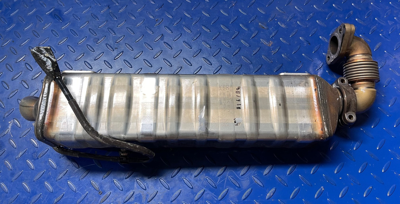 Mercedes Actros Atego EGR Euro 6 A9361420979 - Enfriador EGR: foto 3 Mercedes Actros Atego EGR Euro 6 A9361420979 - Enfriador EGR: foto 3