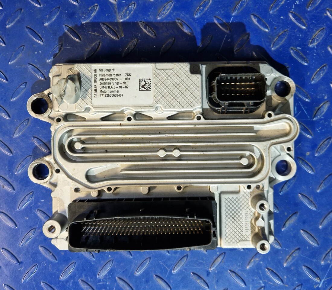 MERCEDES-BENZ Actros mp4 MCM2 MCM 2.1 A0024461235 Reconditioned - Recambio para Otros maquinaria: foto 4 MERCEDES-BENZ Actros mp4 MCM2 MCM 2.1 A0024461235 Reconditioned - Recambio para Otros maquinaria: foto 4