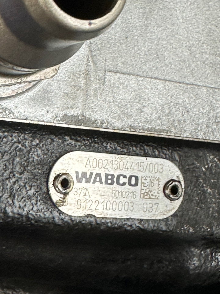 Mercedes Atego 3 Euro 6 Wabco Air Compressor A0011307615 - Recambio para Camión: foto 5 Mercedes Atego 3 Euro 6 Wabco Air Compressor A0011307615 - Recambio para Camión: foto 5