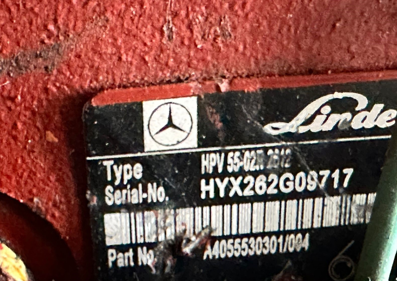 Mercedes Hidraulic Pump A4055530301 - Recambio para Camión: foto 1 Mercedes Hidraulic Pump A4055530301 - Recambio para Camión: foto 1