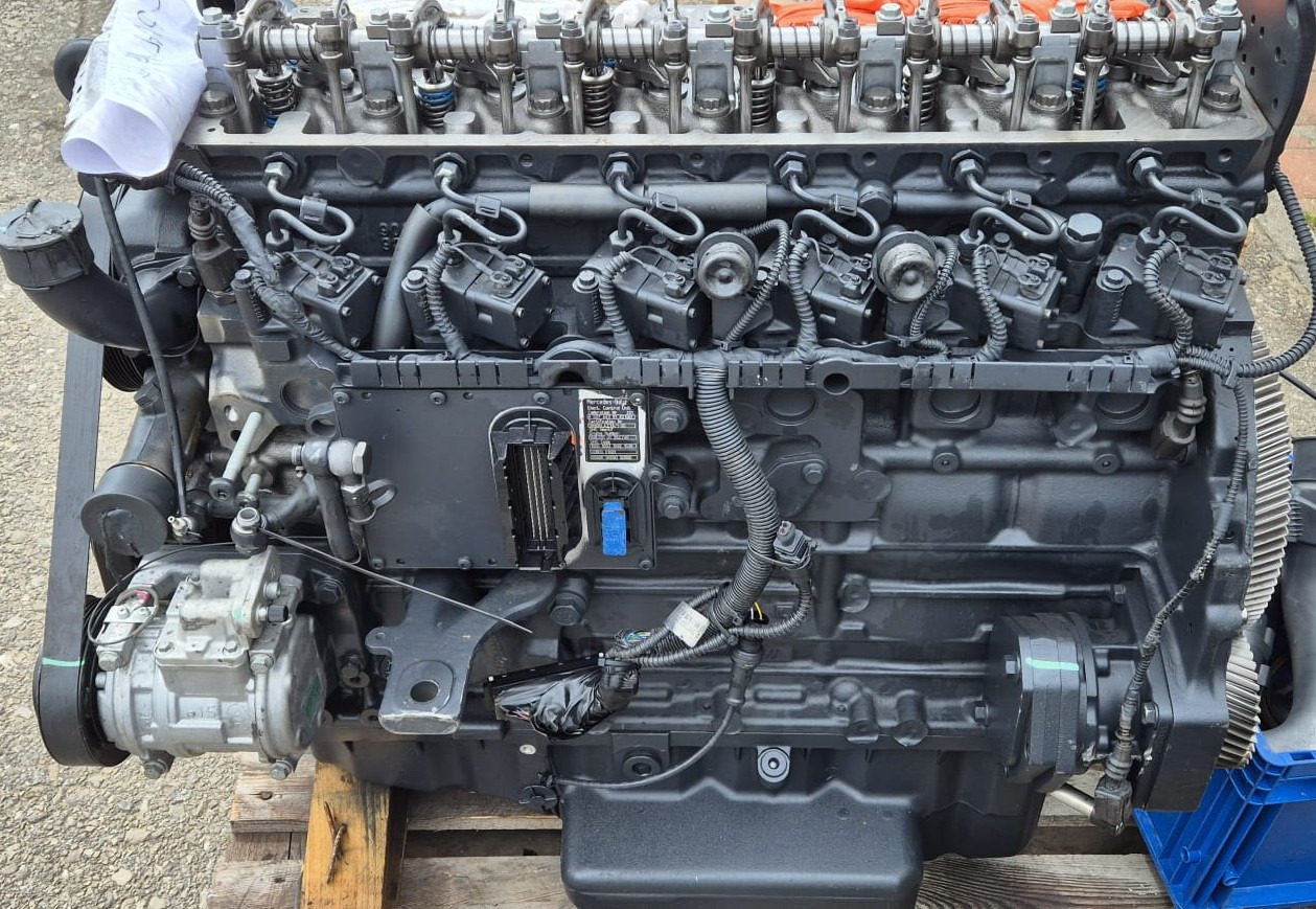 Mercedes Inturo OM926 engine - Recambio para Autobús: foto 3 Mercedes Inturo OM926 engine - Recambio para Autobús: foto 3