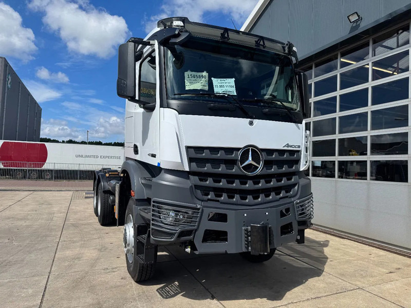 Cabeza tractora nuevo Mercedes-Benz Arocs 4058 AS 6x6 Tractor Head 180T Push Pull EURO-3: foto 11