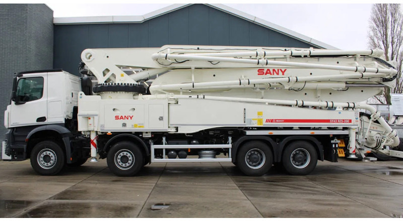 Mercedes-Benz Arocs 4140 8x4 Sany SY43 Concrete pump Build by Putzmeister - Camión bomba de hormigón: foto 2 Mercedes-Benz Arocs 4140 8x4 Sany SY43 Concrete pump Build by Putzmeister - Camión bomba de hormigón: foto 2