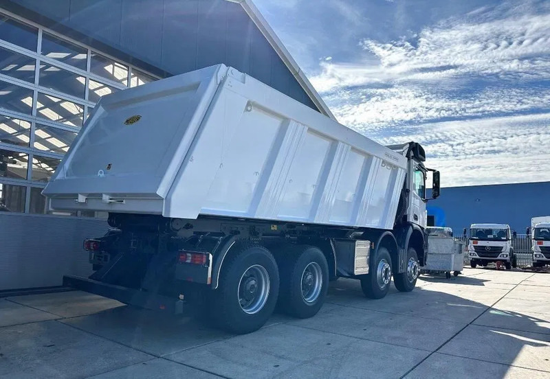 Camión volquete nuevo Mercedes-Benz Arocs 4140 K 8x4 Meiller Tipper: foto 18