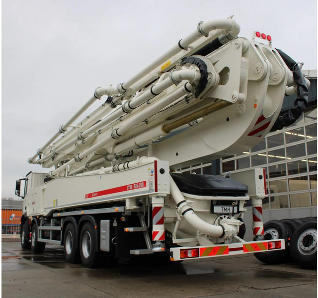 Mercedes-Benz Arocs 4840 8x4 Sany SY56 Concrete pump Build by Putzmeister - Camión bomba de hormigón: foto 3 Mercedes-Benz Arocs 4840 8x4 Sany SY56 Concrete pump Build by Putzmeister - Camión bomba de hormigón: foto 3