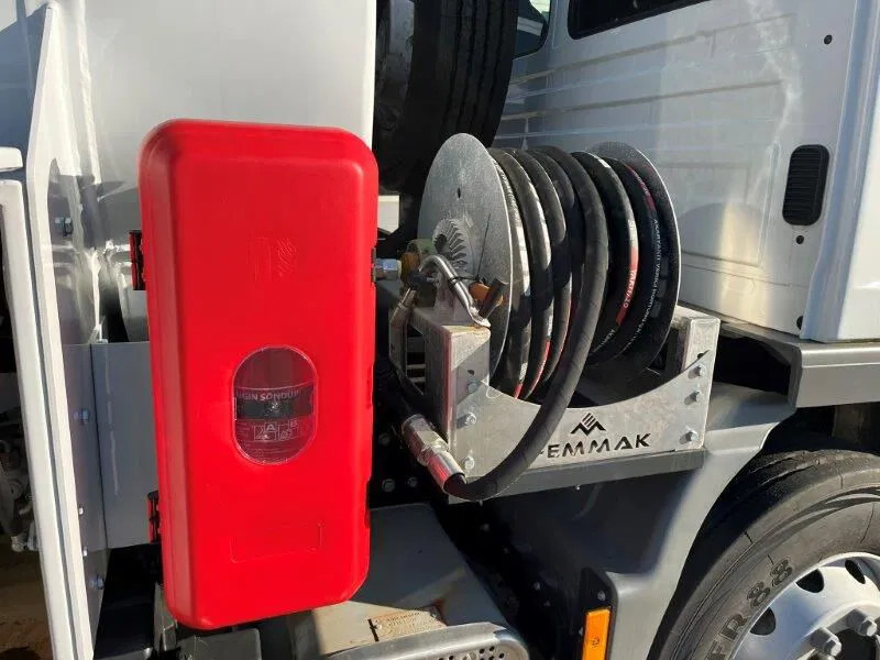 Camión cisterna para transporte de combustible nuevo Mercedes-Benz Atego 1418 4x2 Fuel Tank Truck: foto 9 Camión cisterna para transporte de combustible nuevo Mercedes-Benz Atego 1418 4x2 Fuel Tank Truck: foto 9