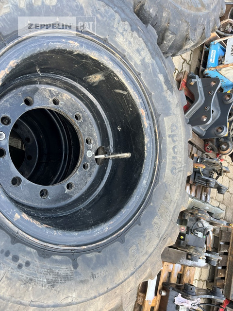 Apollo Reifen 10.00-20 - Neumático para Maquinaria de construcción: foto 3 Apollo Reifen 10.00-20 - Neumático para Maquinaria de construcción: foto 3