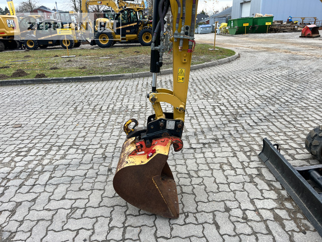 Miniexcavadora Cat 301.8-05A: foto 11 Miniexcavadora Cat 301.8-05A: foto 11