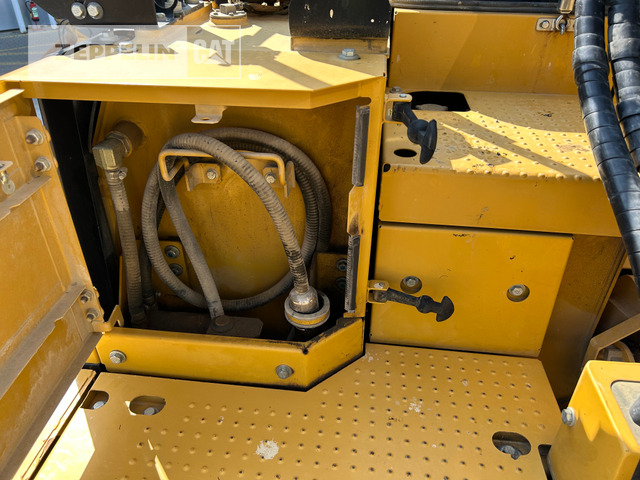 Excavadora de cadenas Cat 325FL: foto 15