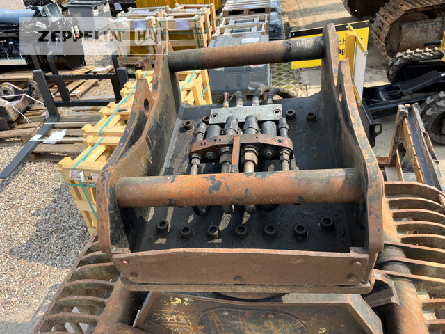 Cat G315B/D - Pinza de manipulación: foto 5 Cat G315B/D - Pinza de manipulación: foto 5