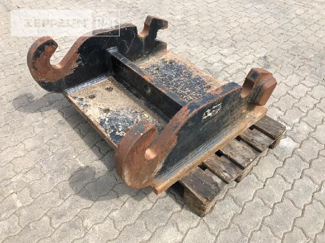 Komponenten Greiferadapter CW55 - Implemento para Maquinaria de construcción: foto 3 Komponenten Greiferadapter CW55 - Implemento para Maquinaria de construcción: foto 3