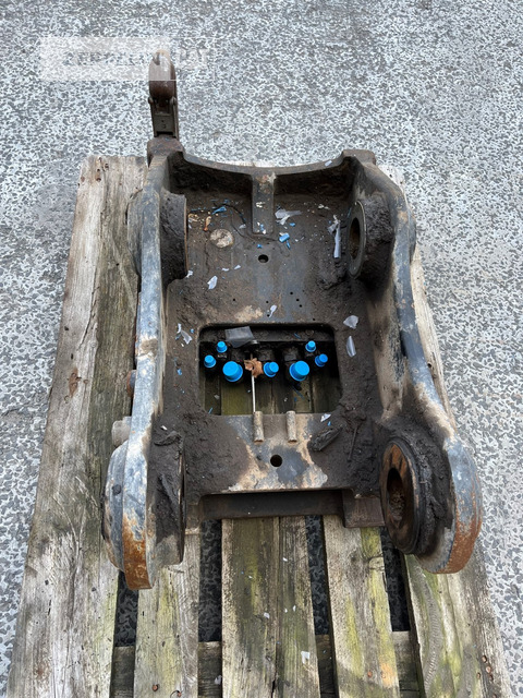 Oilquick Deutschland GmbH OQ65-M314F - Acoplamiento rápido para Maquinaria de construcción: foto 4 Oilquick Deutschland GmbH OQ65-M314F - Acoplamiento rápido para Maquinaria de construcción: foto 4