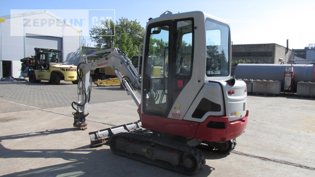 Takeuchi, Japan TB225 - Miniexcavadora: foto 3 Takeuchi, Japan TB225 - Miniexcavadora: foto 3