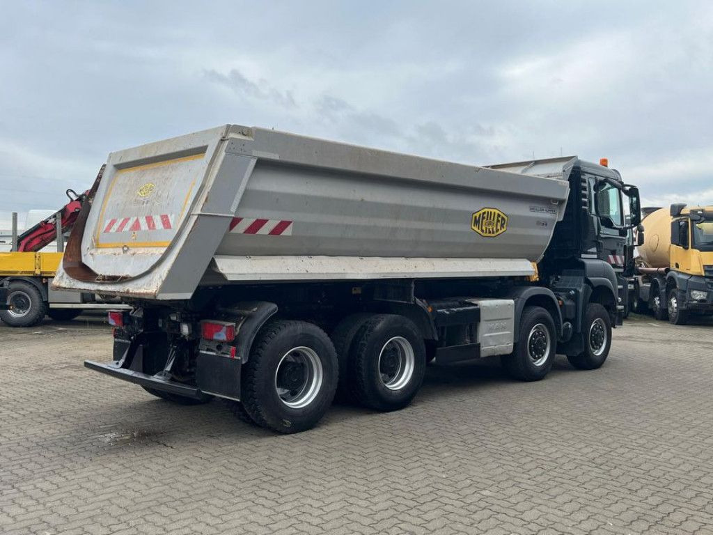 MAN TG-S 35.460 8x6 4 Achs Muldenkipper Meiller 18m³ - Camión portacontenedor de cadenas: foto 5 MAN TG-S 35.460 8x6 4 Achs Muldenkipper Meiller 18m³ - Camión portacontenedor de cadenas: foto 5