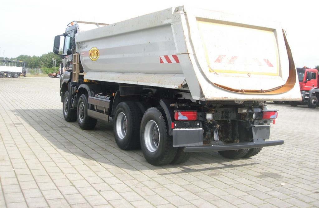 MAN TG-S 35.460 8x6 4 Achs Muldenkipper Meiller 18m³ - Camión volquete: foto 4 MAN TG-S 35.460 8x6 4 Achs Muldenkipper Meiller 18m³ - Camión volquete: foto 4