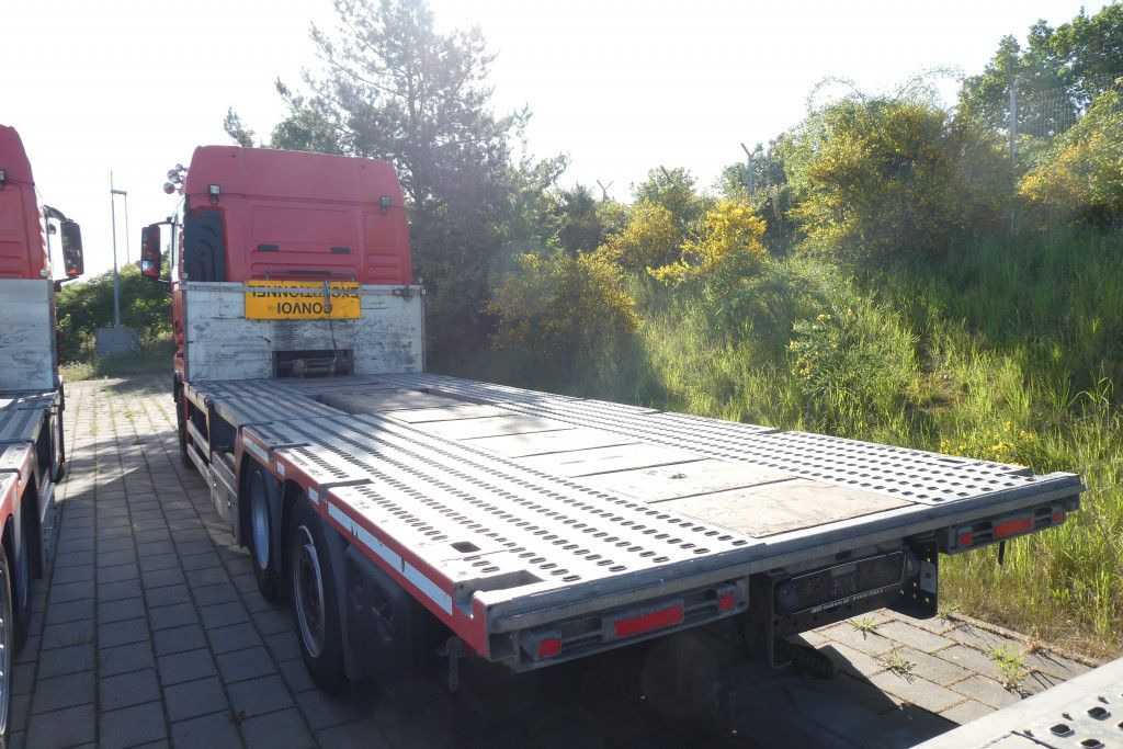 MAN TG-X 24.500 6x2-4 LL-U Pritsche Maschinentranspo - Camión portavehículos: foto 5 MAN TG-X 24.500 6x2-4 LL-U Pritsche Maschinentranspo - Camión portavehículos: foto 5