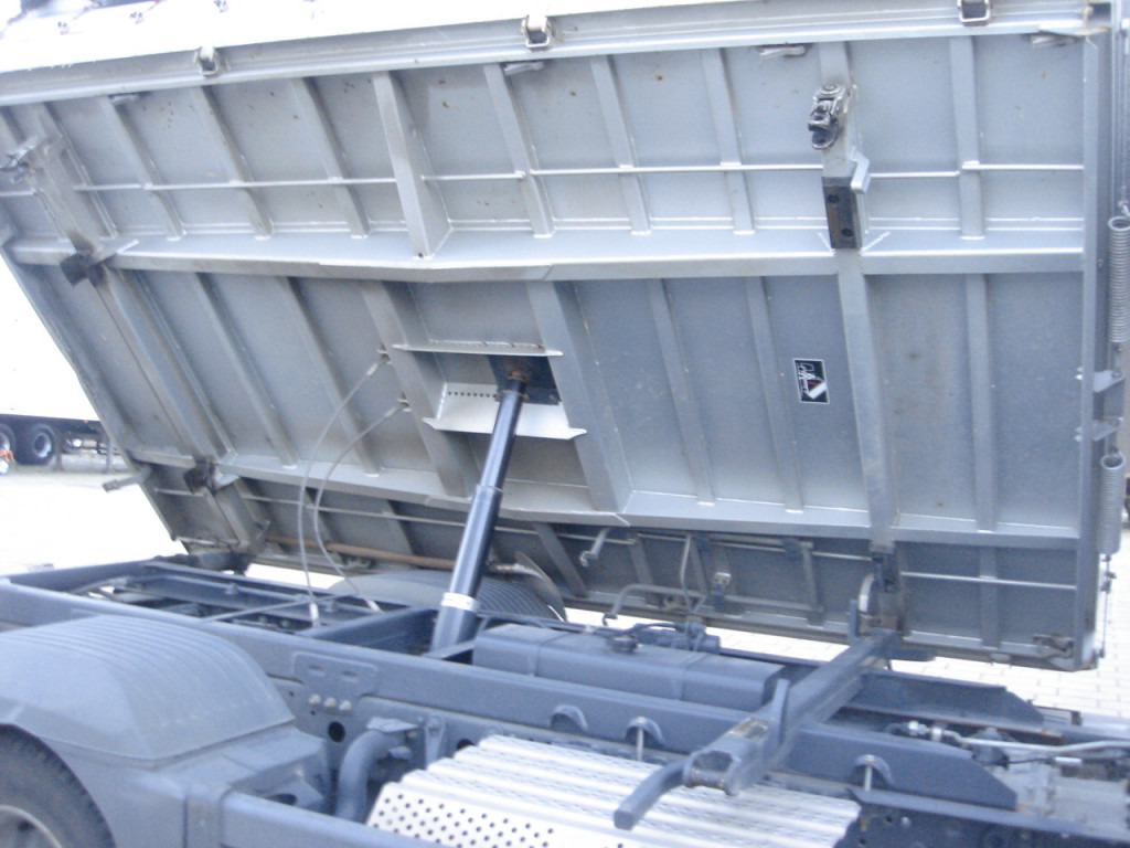 MERCEDES-BENZ Atego 923 K 2-Achs Kipper - Furgoneta basculante: foto 5 MERCEDES-BENZ Atego 923 K 2-Achs Kipper - Furgoneta basculante: foto 5