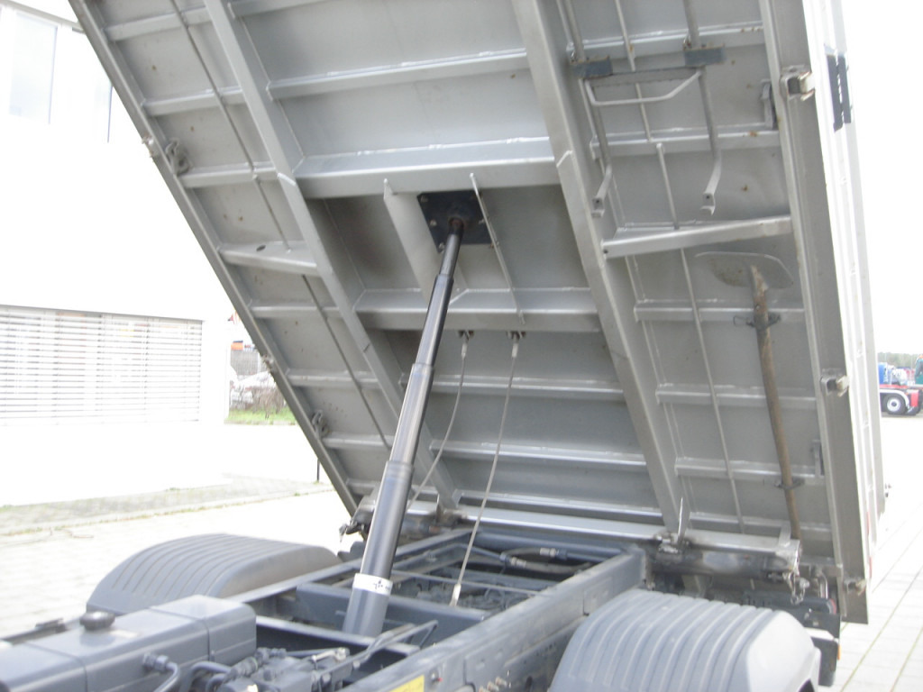 MERCEDES-BENZ Atego 923 K 2-Achs Kipper - Furgoneta basculante: foto 4 MERCEDES-BENZ Atego 923 K 2-Achs Kipper - Furgoneta basculante: foto 4