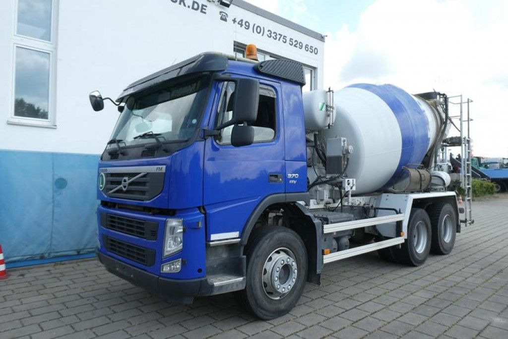 Camión hormigonera Volvo FM 370 6x4 Betonmischer Stetter 7 m³ Deutsch: foto 1