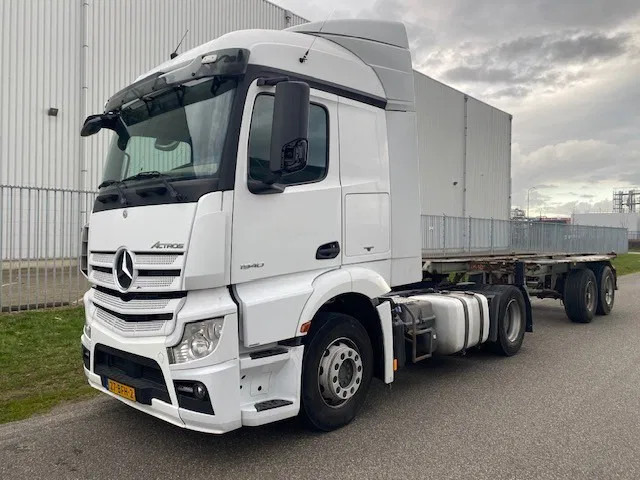 Mercedes-Benz Actros 1840 stream space cabine met spoilers zonneklep, apk gekeurd - Cabeza tractora: foto 1 Mercedes-Benz Actros 1840 stream space cabine met spoilers zonneklep, apk gekeurd - Cabeza tractora: foto 1