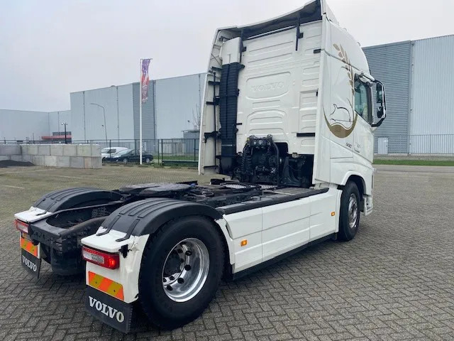 Volvo FH 500 , euro 6 met hydrauliek en lage km stand......compleet uitgevoerd..... - Cabeza tractora: foto 3 Volvo FH 500 , euro 6 met hydrauliek en lage km stand......compleet uitgevoerd..... - Cabeza tractora: foto 3