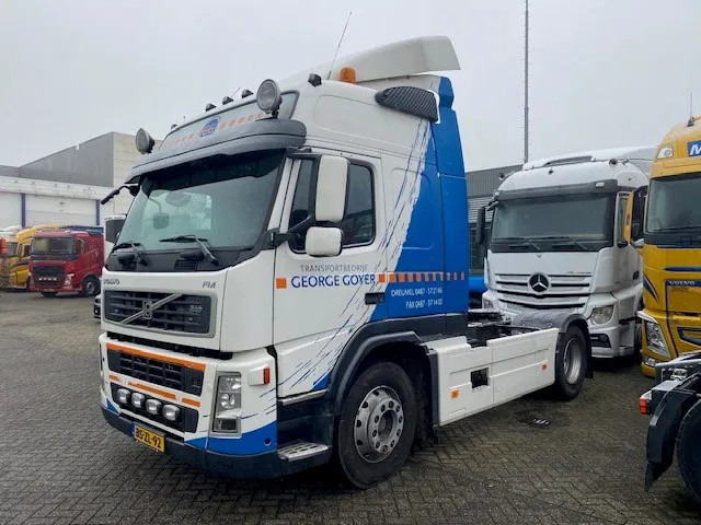 Volvo FM 400 globetrotter trekker - Cabeza tractora: foto 1 Volvo FM 400 globetrotter trekker - Cabeza tractora: foto 1