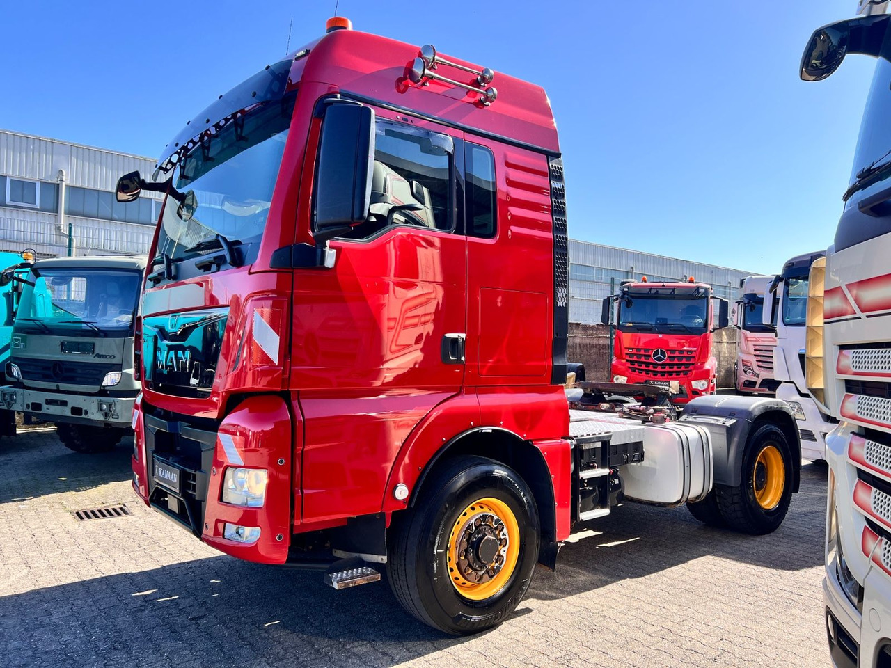 MAN TGX 18.510 XLX 4x4H BLS -Pritarder TOP TÜV NEU - Cabeza tractora: foto 2 MAN TGX 18.510 XLX 4x4H BLS -Pritarder TOP TÜV NEU - Cabeza tractora: foto 2