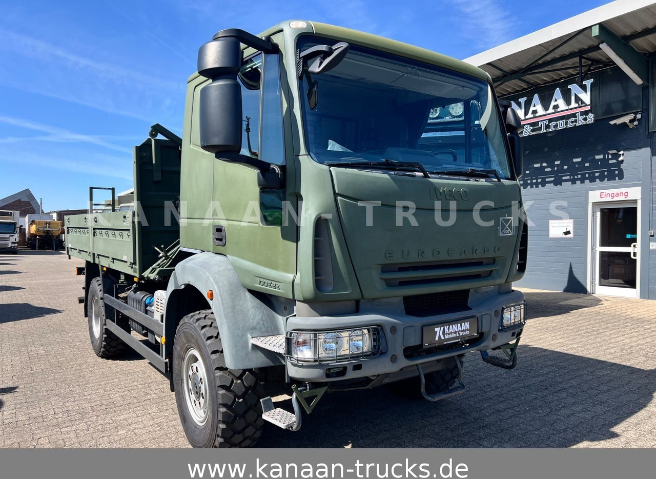 Iveco ML100E22WM-BW 4x4 Camper Exped 19 TKm - Camión caja abierta: foto 1 Iveco ML100E22WM-BW 4x4 Camper Exped 19 TKm - Camión caja abierta: foto 1