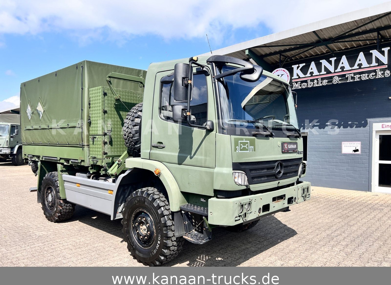 Mercedes-Benz 1018 Atego 4x4 Allrad Camper Expedition - Camión portacontenedore/ Intercambiable: foto 1 Mercedes-Benz 1018 Atego 4x4 Allrad Camper Expedition - Camión portacontenedore/ Intercambiable: foto 1