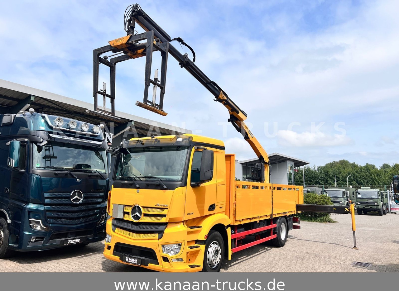 Mercedes-Benz 1845 Antos 4x2 Baustoffkran Palfinger 21001L - Camión grúa: foto 3 Mercedes-Benz 1845 Antos 4x2 Baustoffkran Palfinger 21001L - Camión grúa: foto 3
