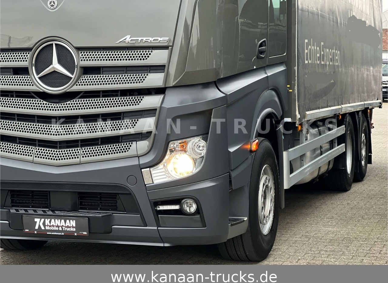 Mercedes-Benz 2548 Actros 6x2 Pritsche Moffet Mitnahme stapler - Camión lona: foto 4 Mercedes-Benz 2548 Actros 6x2 Pritsche Moffet Mitnahme stapler - Camión lona: foto 4