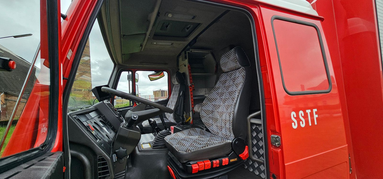 Camión Mercedes-Benz Feuerwehr 4 Sitzer Klima SK1827 V6 Traumzustand: foto 14