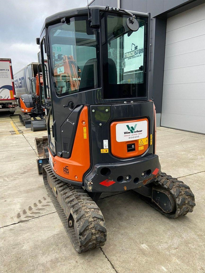 Hitachi ZX33U-6 (7294) - Miniexcavadora: foto 5 Hitachi ZX33U-6 (7294) - Miniexcavadora: foto 5