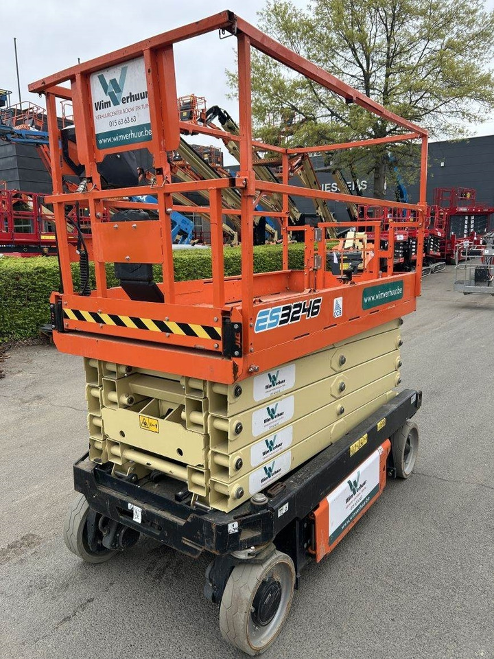 JLG 3246ES (6778) - Plataforma de tijeras: foto 1 JLG 3246ES (6778) - Plataforma de tijeras: foto 1