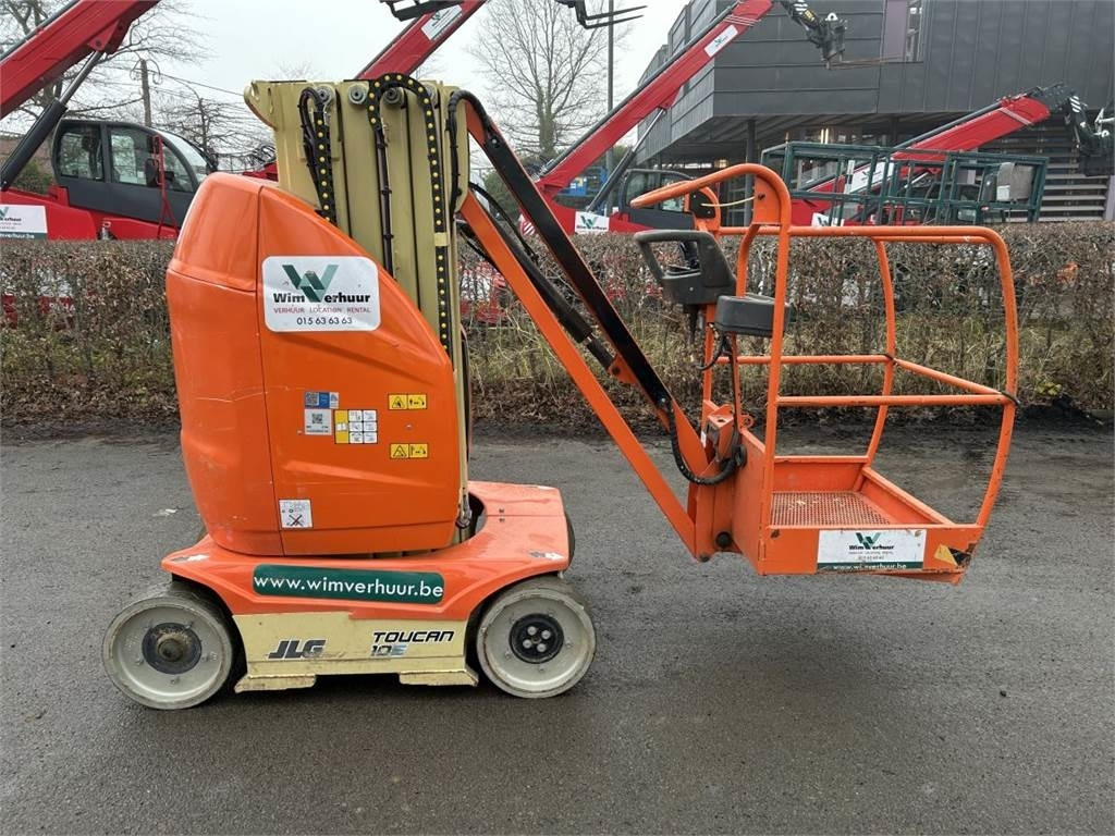 JLG Toucan 10E (7356) - Plataforma de mástil vertical: foto 4 JLG Toucan 10E (7356) - Plataforma de mástil vertical: foto 4