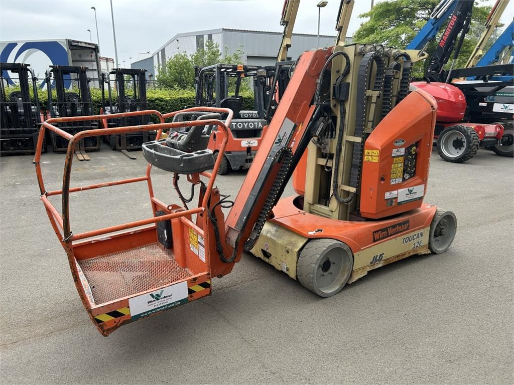 JLG Toucan 12E (1933) - Plataforma de mástil vertical: foto 3 JLG Toucan 12E (1933) - Plataforma de mástil vertical: foto 3