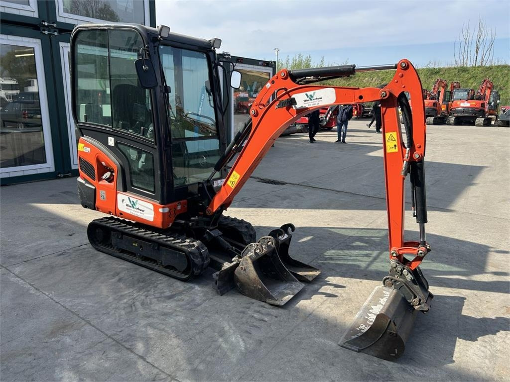 Kubota KX019-4 (8684)  - Miniexcavadora: foto 2 Kubota KX019-4 (8684)  - Miniexcavadora: foto 2
