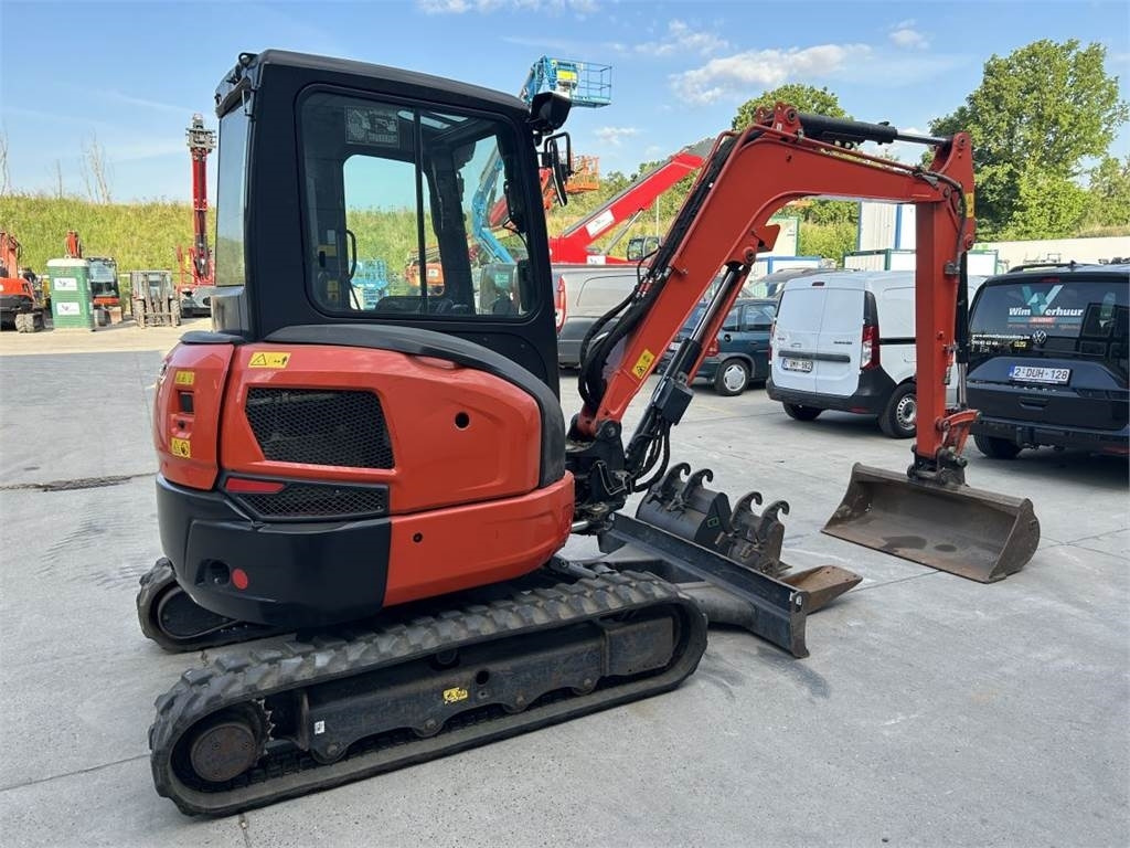 Kubota U36-4 (7113) - Miniexcavadora: foto 4 Kubota U36-4 (7113) - Miniexcavadora: foto 4