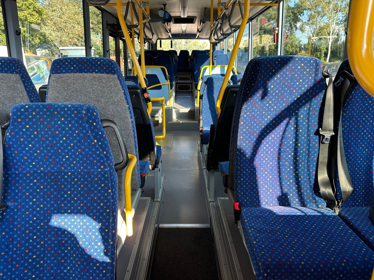 Iveco Irisbus Crossway LE SFR 162 *AC*100 km/h*Schalt - Autobús urbano: foto 5 Iveco Irisbus Crossway LE SFR 162 *AC*100 km/h*Schalt - Autobús urbano: foto 5