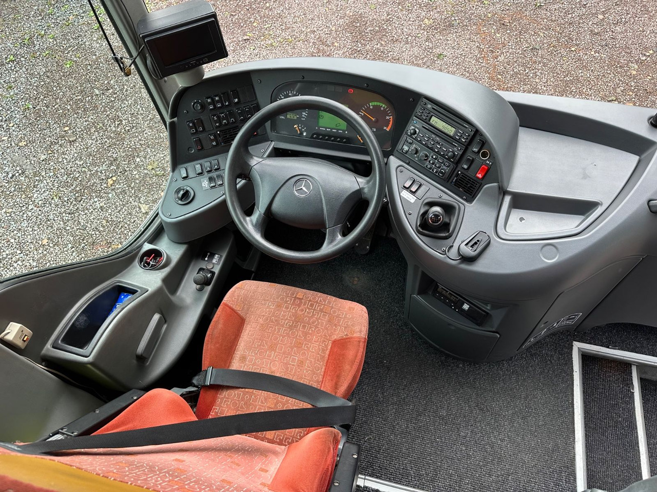 Mercedes-Benz Tourismo O350 16 RHD-M (56 Sitze*DE*TOP) - Autocar: foto 5 Mercedes-Benz Tourismo O350 16 RHD-M (56 Sitze*DE*TOP) - Autocar: foto 5