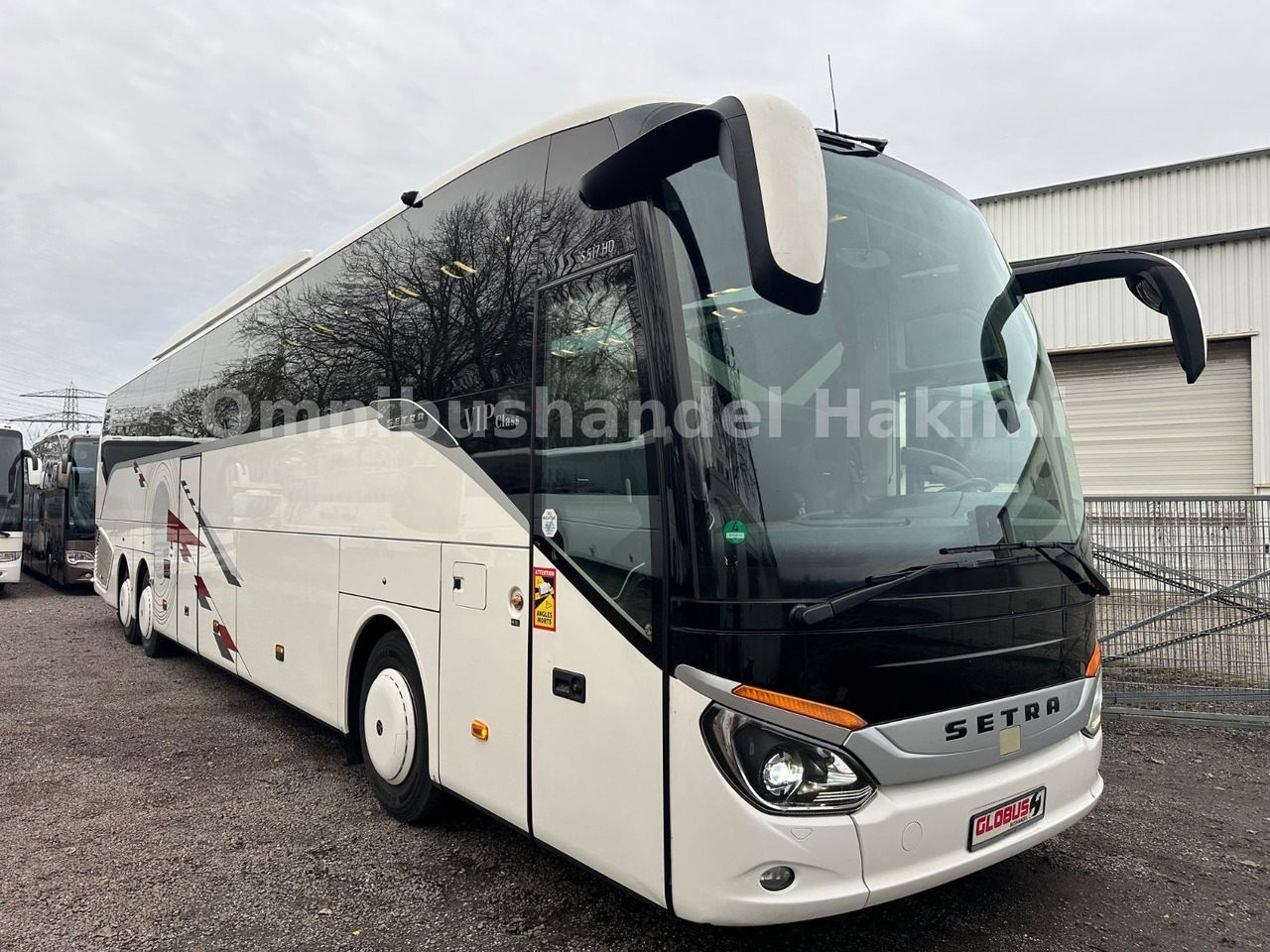 Setra S 517 HD (60 Sitze*Euro 6*DE-Bus) Setra S 517 HD (60 Sitze*Euro 6*DE-Bus) - Autocar: foto 2 Setra S 517 HD (60 Sitze*Euro 6*DE-Bus) Setra S 517 HD (60 Sitze*Euro 6*DE-Bus) - Autocar: foto 2