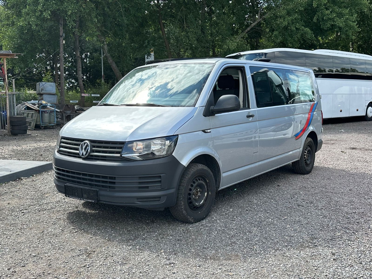Volkswagen T6 Kombi - Furgoneta de pasajeros: foto 1 Volkswagen T6 Kombi - Furgoneta de pasajeros: foto 1
